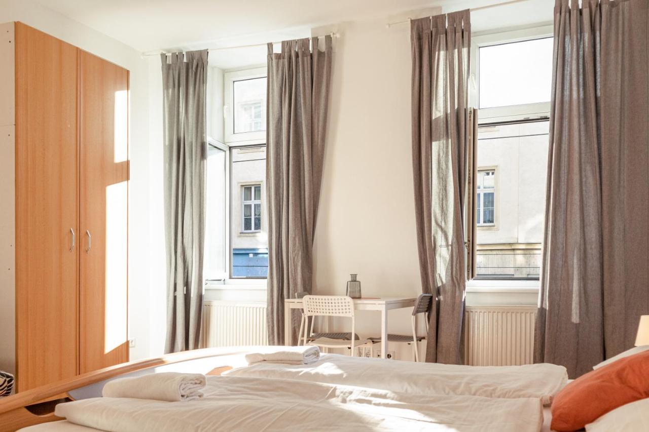 Comfortable 3Br Shared Apart. - Suitable For Long Stays فيينا المظهر الخارجي الصورة