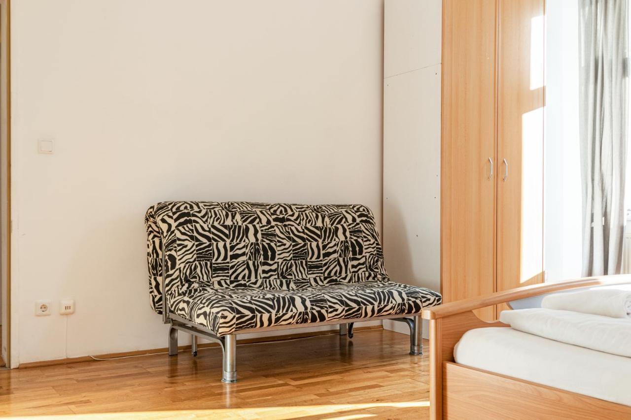 Comfortable 3Br Shared Apart. - Suitable For Long Stays فيينا المظهر الخارجي الصورة