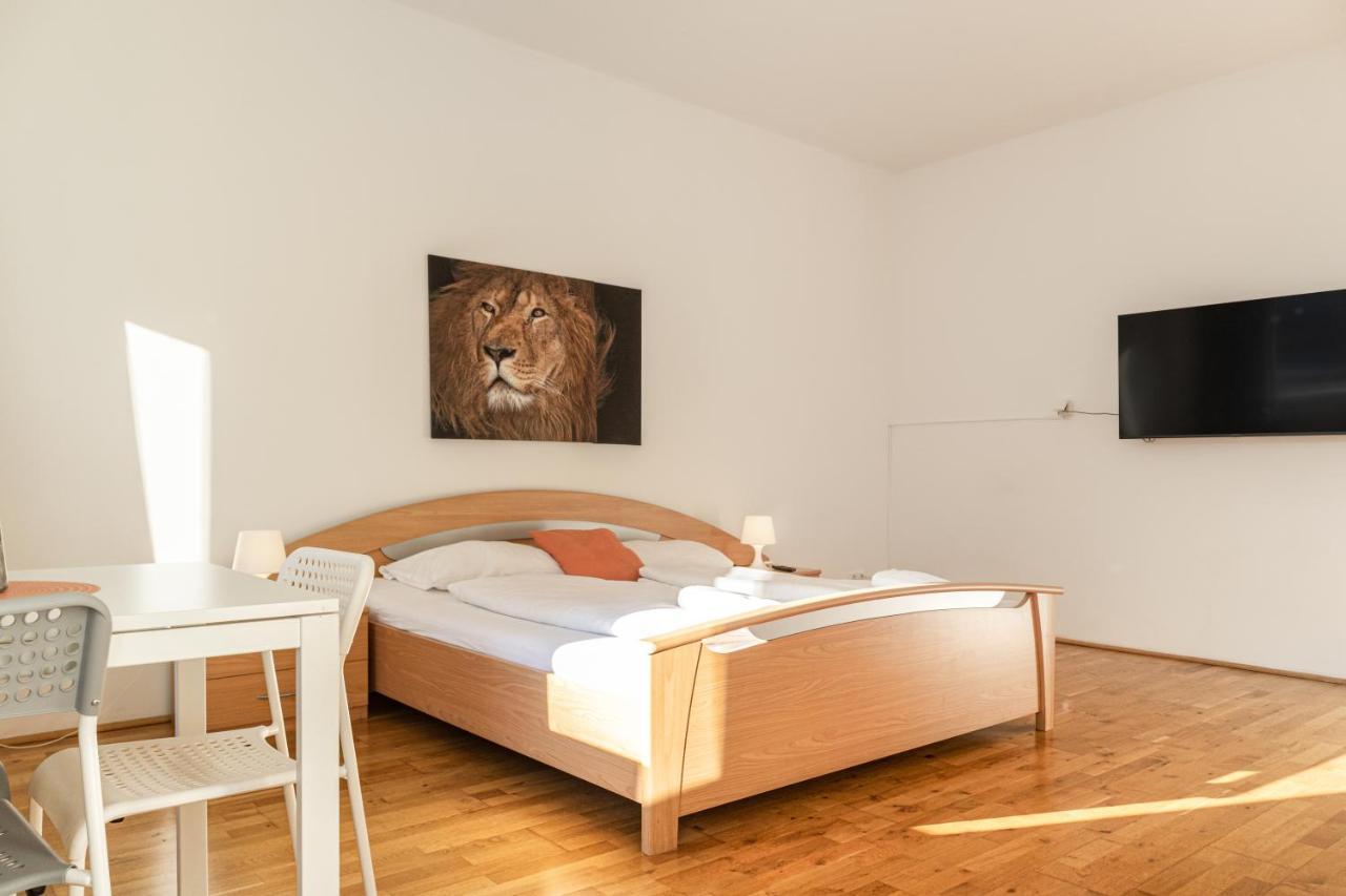 Comfortable 3Br Shared Apart. - Suitable For Long Stays فيينا المظهر الخارجي الصورة